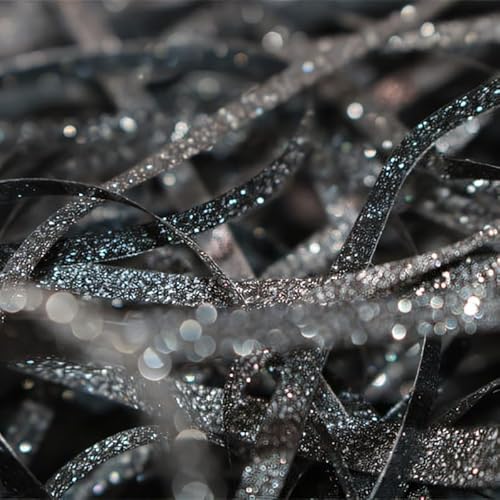 Zerkleinertes Seidenpapier, 80–1000 g glitzerndes, gekräuseltes Papierschnitzel, freundlicher Geschenkfüller(Black,500g) von VDCVADKYE