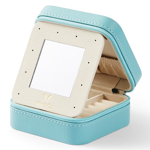 VEE&CO. Kleiner Reise-Schmuckkoffer für Damen 2024, Mini-Schmuck-Organizer mit Spiegel, tragbare Aufbewahrungsbox, Schmuckschatulle für Ohrringe, Ringe, Halsketten, Armbänder für Frauen und Mädchen VEE&CO. Kleiner Reise-Schmuckkoffer für Damen 2024, Mini-Schmuck-Organizer mit Spiegel, tragbare Aufbewahrungsbox, Schmuckschatulle für Ohrringe, Ringe, Halsketten, Armbänder für Frauen und Mädchen von VEE&CO.