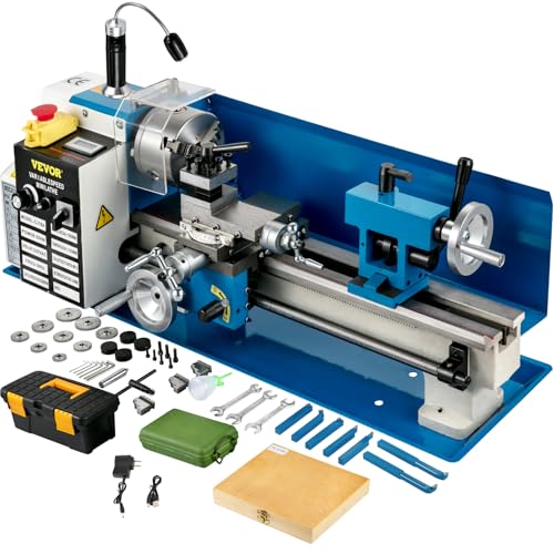 VEVOR Mini Drehmaschine 550 W, Metall Mini Drehmaschine Max. 2500 U/Min, Metallbank Drehmaschine, Metall Mini Drehmaschine, Tischdrehmaschine, Gewinde 12-52 TPI, Mini Drehbank metall, Zubehör Inkl. VEVOR Mini Drehmaschine 550 W, Metall Mini Drehmaschine Max. 2500 U/Min, Metallbank Drehmaschine, Metall Mini Drehmaschine, Tischdrehmaschine, Gewinde 12-52 TPI, Mini Drehbank metall, Zubehör Inkl. von VEVOR