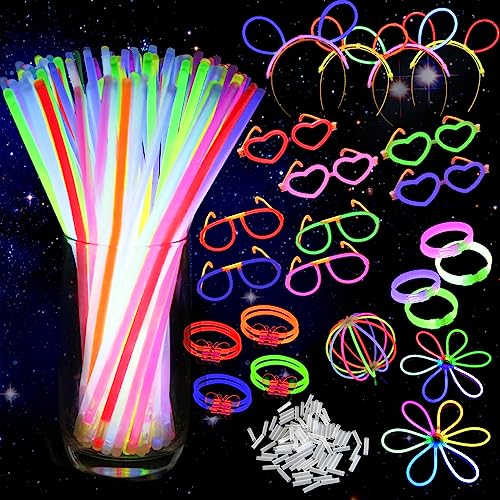 VFANDV Knicklichter Party Set，Glow Sticks Sticks Leuchtstäbe 8 Farben Knicklichter Neon Glow Sticks mit Steckern Knicklichter Ketten 24 kleine Zubehörteile knicklichter Party Set (224p) von VFANDV