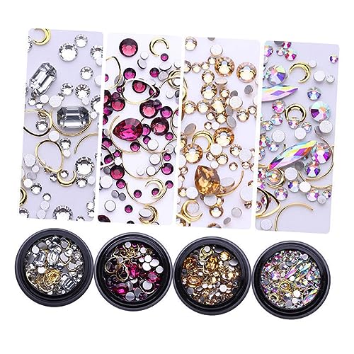 4 Boxen Goldene Nagelstuds Dekoration Boxen mit Verschiedenen Mustern Metall Nail Charms Glitzersteine für Nageldesign Diy Nail Art Zubehör 4 Boxen Goldene Nagelstuds Dekoration Boxen mit Verschiedenen Mustern Metall Nail Charms Glitzersteine für Nageldesign Diy Nail Art Zubehör von VICASKY
