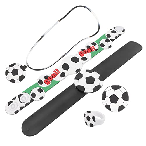 VICASKY 1 Satz Teiliges Armband mit Fußballhalskette Fußballbrosche Fußballring und Slap Bracelet für Fußballpartys und VICASKY 1 Satz Teiliges Armband mit Fußballhalskette Fußballbrosche Fußballring und Slap Bracelet für Fußballpartys und von VICASKY
