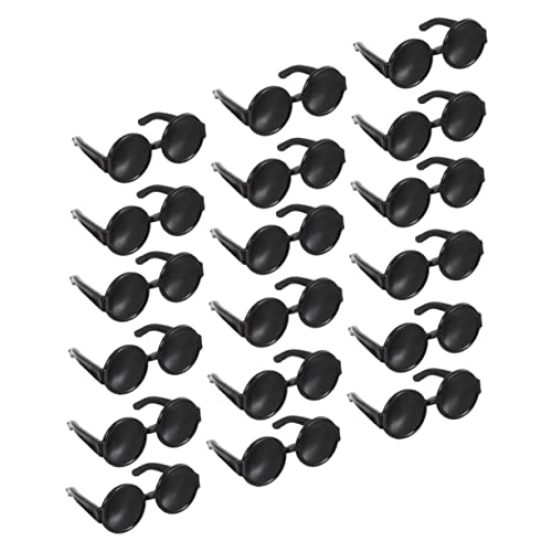 VICASKY 100st Puppensonnenbrille Puppenhaus-Brille Puppenbrille DIY Puppen-ankleidebrille Figuren Miniatur Plüsch Babypuppenkleidung Puppe Cosplay Partyzubehör Plastik Black VICASKY 100st Puppensonnenbrille Puppenhaus-Brille Puppenbrille DIY Puppen-ankleidebrille Figuren Miniatur Plüsch Babypuppenkleidung Puppe Cosplay Partyzubehör Plastik Black von VICASKY