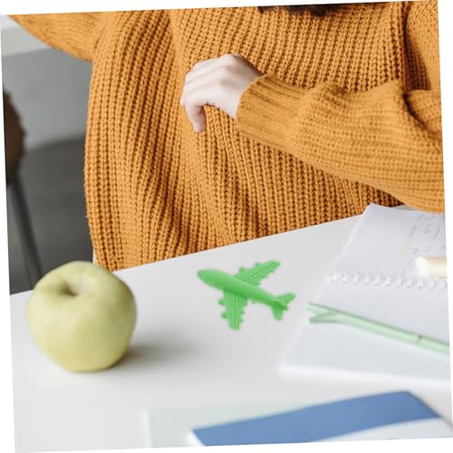 VILLFUL 12 Stück Teiliges Flugzeug Radiergummi für Bunte Schulradierer Weiche und Langlebige Schreibwaren als Mitgebsel für Schulanfang und Kindergeburtstag Zufällige Farbe VILLFUL 12 Stück Teiliges Flugzeug Radiergummi für Bunte Schulradierer Weiche und Langlebige Schreibwaren als Mitgebsel für Schulanfang und Kindergeburtstag Zufällige Farbe von VILLFUL