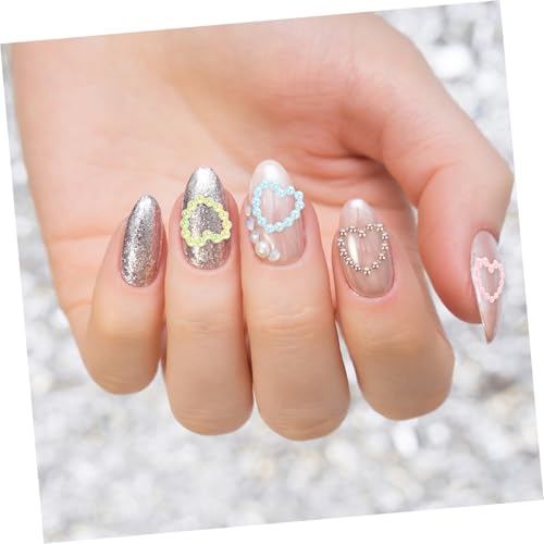 VILLFUL Delikate Nagelkunst Perlen DIY Maniküre Charms Verblassende Herzform Nail Art Zubehör für Naturnägel und Künstliche Nägel Einfache Anwendung Kreative Nageldekoration von VILLFUL