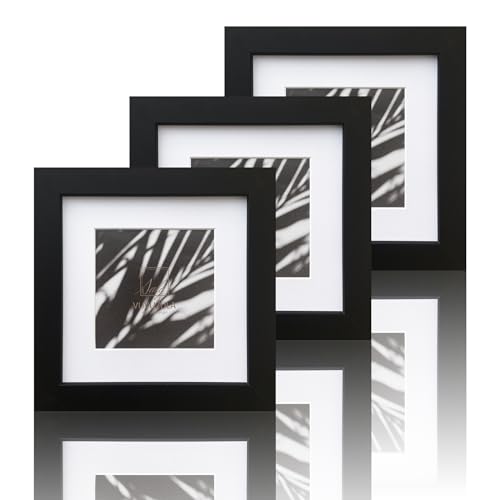VUVUZULA Bilderrahmen 15x15cm Schwarz Quadratisch Holz Fotorahmen Holzrahmen MDF Rahmen mit Passepartout 10x10cm 3er Set VUVUZULA Bilderrahmen 15x15cm Schwarz Quadratisch Holz Fotorahmen Holzrahmen MDF Rahmen mit Passepartout 10x10cm 3er Set von VUVUZULA