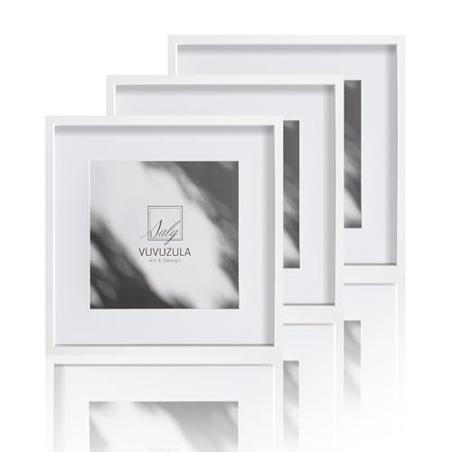 VUVUZULA Bilderrahmen 30x30cm Weiß Holz 3er Set Holzrahmen Quadratisch Fotorahmen MDF Rahmen mit Passepartout 20x20cm VUVUZULA Bilderrahmen 30x30cm Weiß Holz 3er Set Holzrahmen Quadratisch Fotorahmen MDF Rahmen mit Passepartout 20x20cm von VUVUZULA
