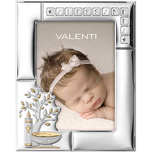 Bilderrahmen Valenti. Rahmen zur Taufe mit Buchstaben Retro Holz Miro-Silver Größe: 13 x 18 cm Die Referenz ist 51070/4L Bilderrahmen Valenti. Rahmen zur Taufe mit Buchstaben Retro Holz Miro-Silver Größe: 13 x 18 cm Die Referenz ist 51070/4L von Valenti Argenti