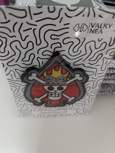 VALKYNEA Aufnäher 100 % bestickt, Anime-Fan, 8,5 cm x 7,5 cm, OP Jolly Roger, Portgas Ace, Patch Embroidery, zum Aufbügeln VALKYNEA Aufnäher 100 % bestickt, Anime-Fan, 8,5 cm x 7,5 cm, OP Jolly Roger, Portgas Ace, Patch Embroidery, zum Aufbügeln von Valkynea
