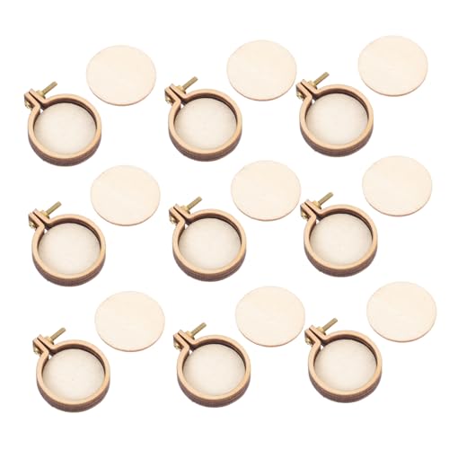 Veemoon 20 Sätze Teiliges Mini holzstickrahmen DIY Anhänger Dekorative Kreuzstich Charms aus Holz Leichtes Tragbares Schmuckzubehör für Halskettenherstellung Einfallsreiches Veemoon 20 Sätze Teiliges Mini holzstickrahmen DIY Anhänger Dekorative Kreuzstich Charms aus Holz Leichtes Tragbares Schmuckzubehör für Halskettenherstellung Einfallsreiches von Veemoon