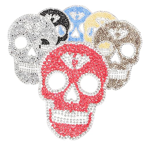Veemoon 6 Stück Teiliges Skull Design Bügelflicken Strass Aufbügelmotive für Kleidung Reparatur und Diy Schwarze Graue Silberne Rote Blaue Gelbe Patches für Jacken Taschen Schuhe Shirts Veemoon 6 Stück Teiliges Skull Design Bügelflicken Strass Aufbügelmotive für Kleidung Reparatur und Diy Schwarze Graue Silberne Rote Blaue Gelbe Patches für Jacken Taschen Schuhe Shirts von Veemoon