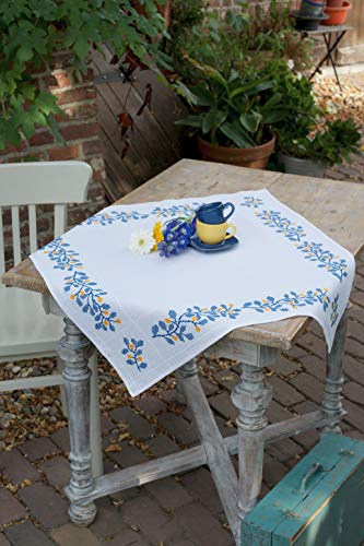 Vervaco Stickpackung Tischdecke Zählmusterpackung Kreuzstich Blaue Ranken Stickdecken zum Selbersticken Stickset Weihnachten Kreativ Set für Erwachsene 80 x 80 cm Kreatives Geschenk von Vervaco