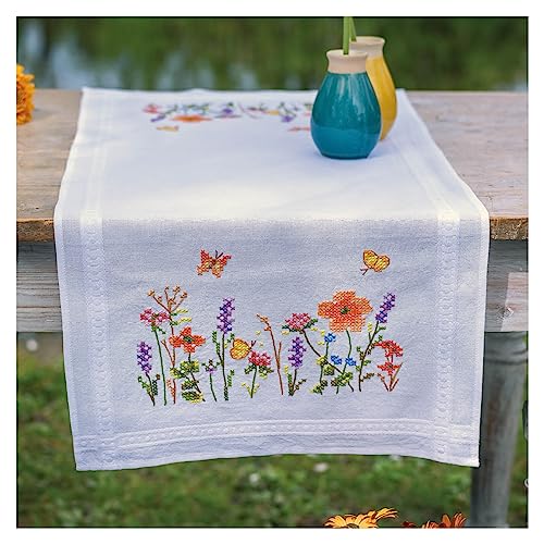 Vervaco Tischläufer Kreuzstich Set Lavendel und Feldblumen Stickbild gedruckt von Vervaco