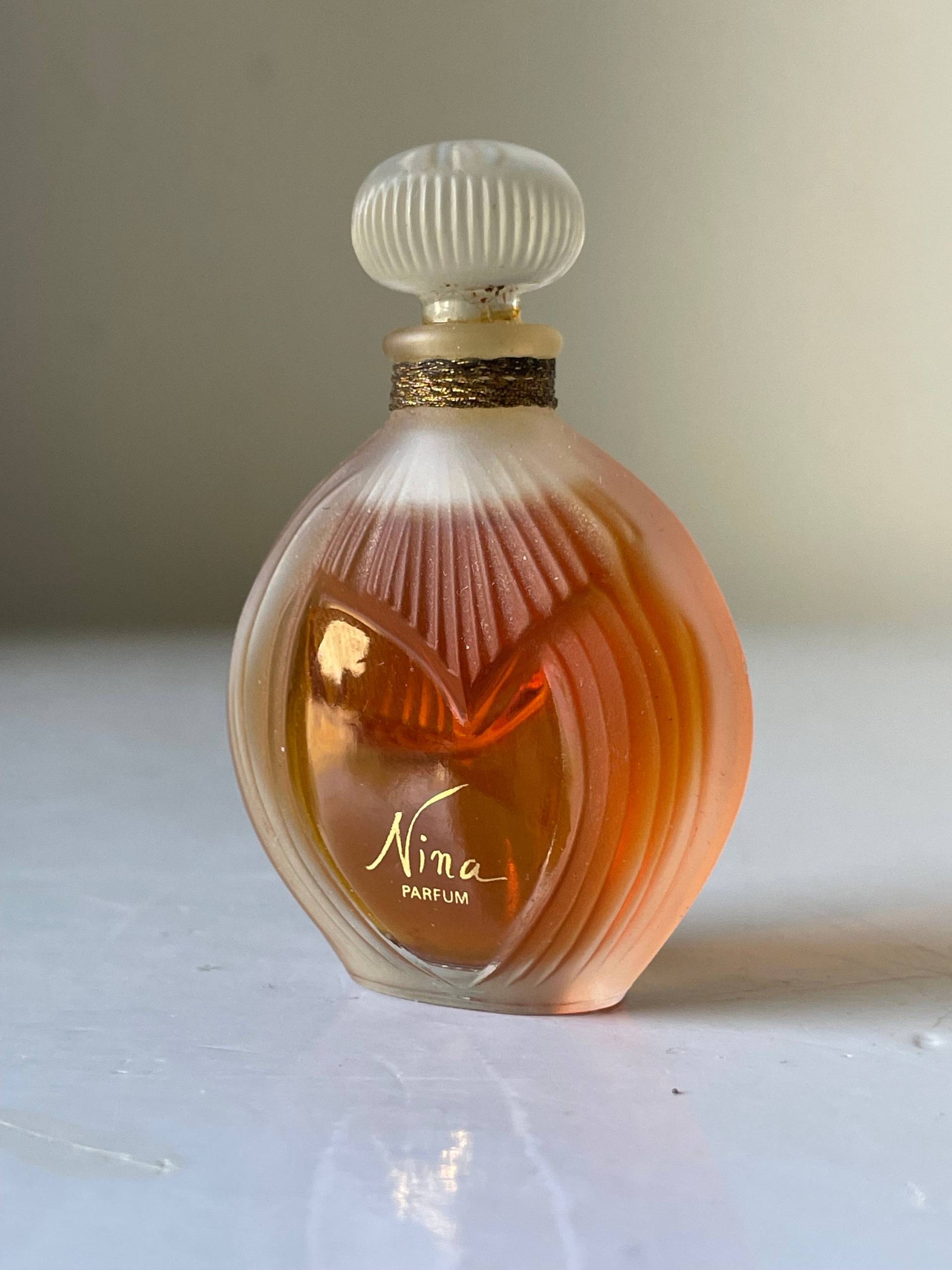 Nina Von Nina Ricci 1987 Vintage 7, 5 Ml Pure Parfum Extrait Lalique Flasche von VibaVintage