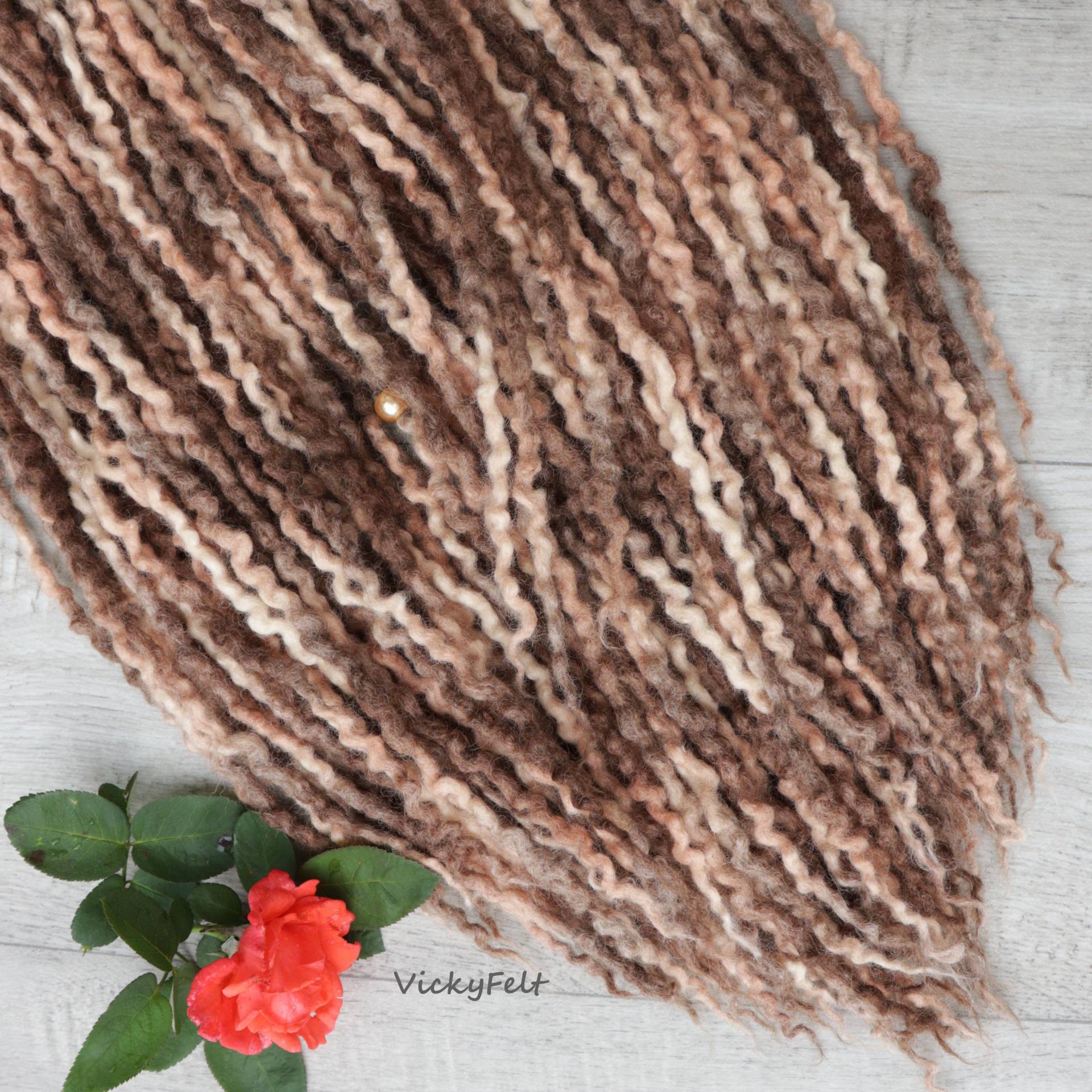 Dünne Wolle Dreads Dreadlocks 10 Bis 70 De Erweiterungen Brown Cream Peach Gewellt von VickyFelt