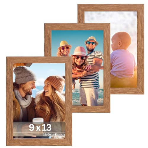 VictoR Bilderrahmen Dali 3er Set 9x13 cm Braun - Fotorahmen Holz - Bilderrahmen Set Braun 9x13 - moderner Holzrahmen mit bruchsicherem Acrylglas VictoR Bilderrahmen Dali 3er Set 9x13 cm Braun - Fotorahmen Holz - Bilderrahmen Set Braun 9x13 - moderner Holzrahmen mit bruchsicherem Acrylglas von VictoR