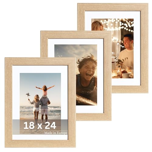 VictoR Bilderrahmen Passepartout Richter Beige 3er Set in 18x24 cm mit 13x18cm Passepartout - Fotorahmen Holz - Leiste: 25x20mm - Bilderrahmen Set Beige 18x24 VictoR Bilderrahmen Passepartout Richter Beige 3er Set in 18x24 cm mit 13x18cm Passepartout - Fotorahmen Holz - Leiste: 25x20mm - Bilderrahmen Set Beige 18x24 von VictoR