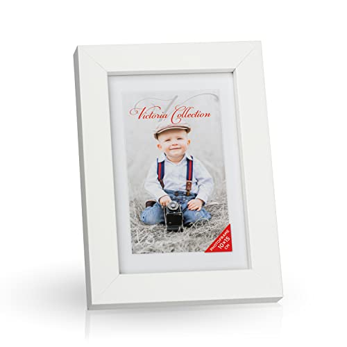 Victoria Collection Klassischer Holz Bilderrahmen für 10x15 cm Fotos - Fotorahmen in Weiß mit Echtem Glas für Schöne Momente | Freistehender Holzrahmen geeignet für Tisch & Wand, Hoch- & Querformat Victoria Collection Klassischer Holz Bilderrahmen für 10x15 cm Fotos - Fotorahmen in Weiß mit Echtem Glas für Schöne Momente | Freistehender Holzrahmen geeignet für Tisch & Wand, Hoch- & Querformat von Victoria Collection