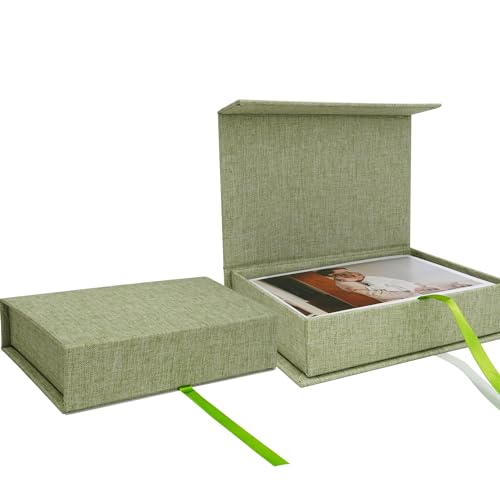 Vienrose Photo Storage Box 4x6, Fotoaufbewahrungsbox 10,2 x 15,2 cm, Foto Organizer aus Leinen, Aufbewahrungs- und Erinnerungsbox für Fotos, Postkarten, Geschenkbox für Andenken, Keepsakes GrasGrün Vienrose Photo Storage Box 4x6, Fotoaufbewahrungsbox 10,2 x 15,2 cm, Foto Organizer aus Leinen, Aufbewahrungs- und Erinnerungsbox für Fotos, Postkarten, Geschenkbox für Andenken, Keepsakes GrasGrün von Vienrose