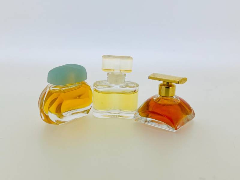 Vintage Lot 3 Parfume Miniatur Estēe Lauder, Gezaubert, Wissend, Weißes Leinen von VintagGlamour