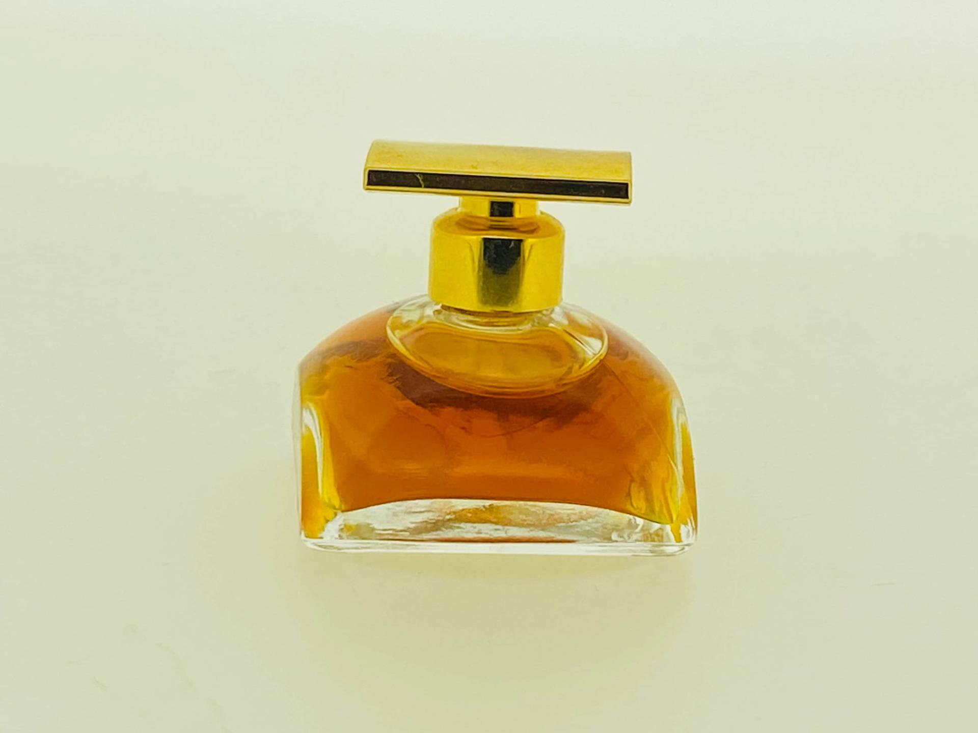 Spellbound Estēe Lauder 1991 Parfum Mini 3, 5 Ml Spellbound Estēe Lauder 1991 Parfum Mini 3, 5 Ml von VintagGlamour