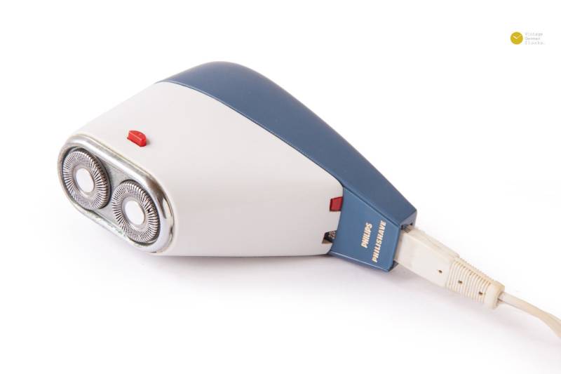 1962 Philishave Shaver - Philips Germany Type 7920 Design 60S Steamline Mid Century Modernism Electric Razor von VintageGermanClocks