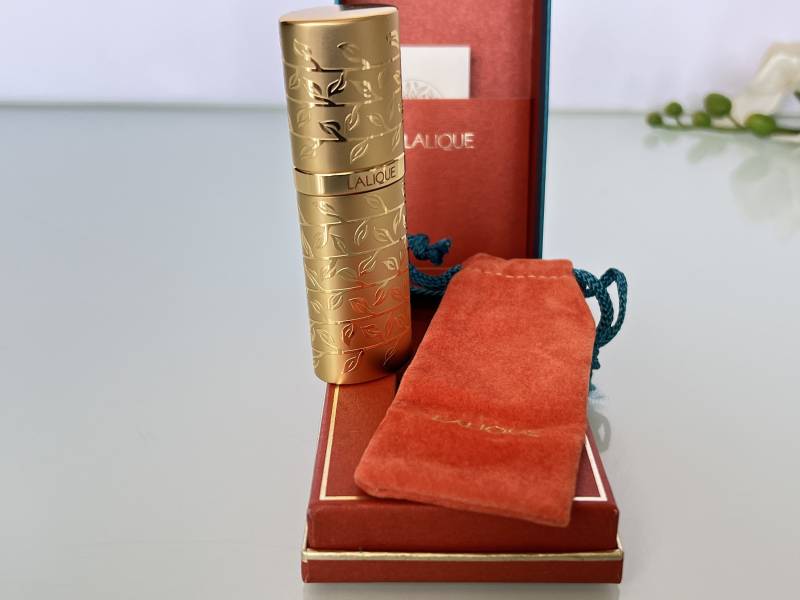 Lalique By | 1992 Parfum /Extrait 10 Ml/0, 33 Fl.oz Nachfüllbare Geldbörse Spray Brand New Sealed von VintageItalienstyle