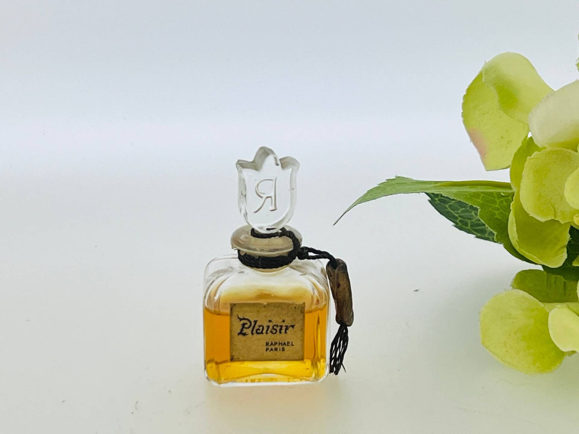 Antiq Plaisir Raphael Paris 1956 Parfum 5 Ml von VintagePerfumeShop