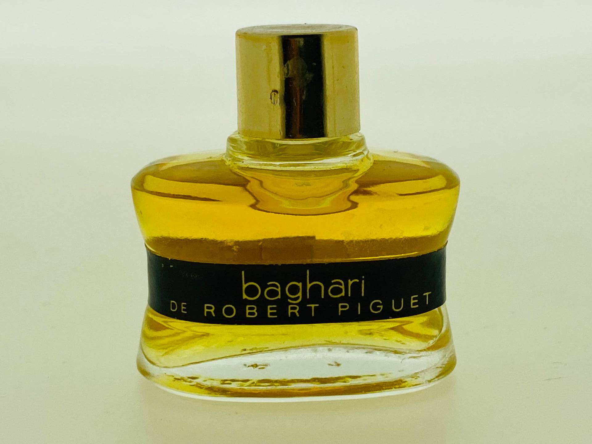 Baghari Robert Piguet 1950 Parfum Miniatur 4 Ml Baghari Robert Piguet 1950 Parfum Miniatur 4 Ml von VintagePerfumeShop