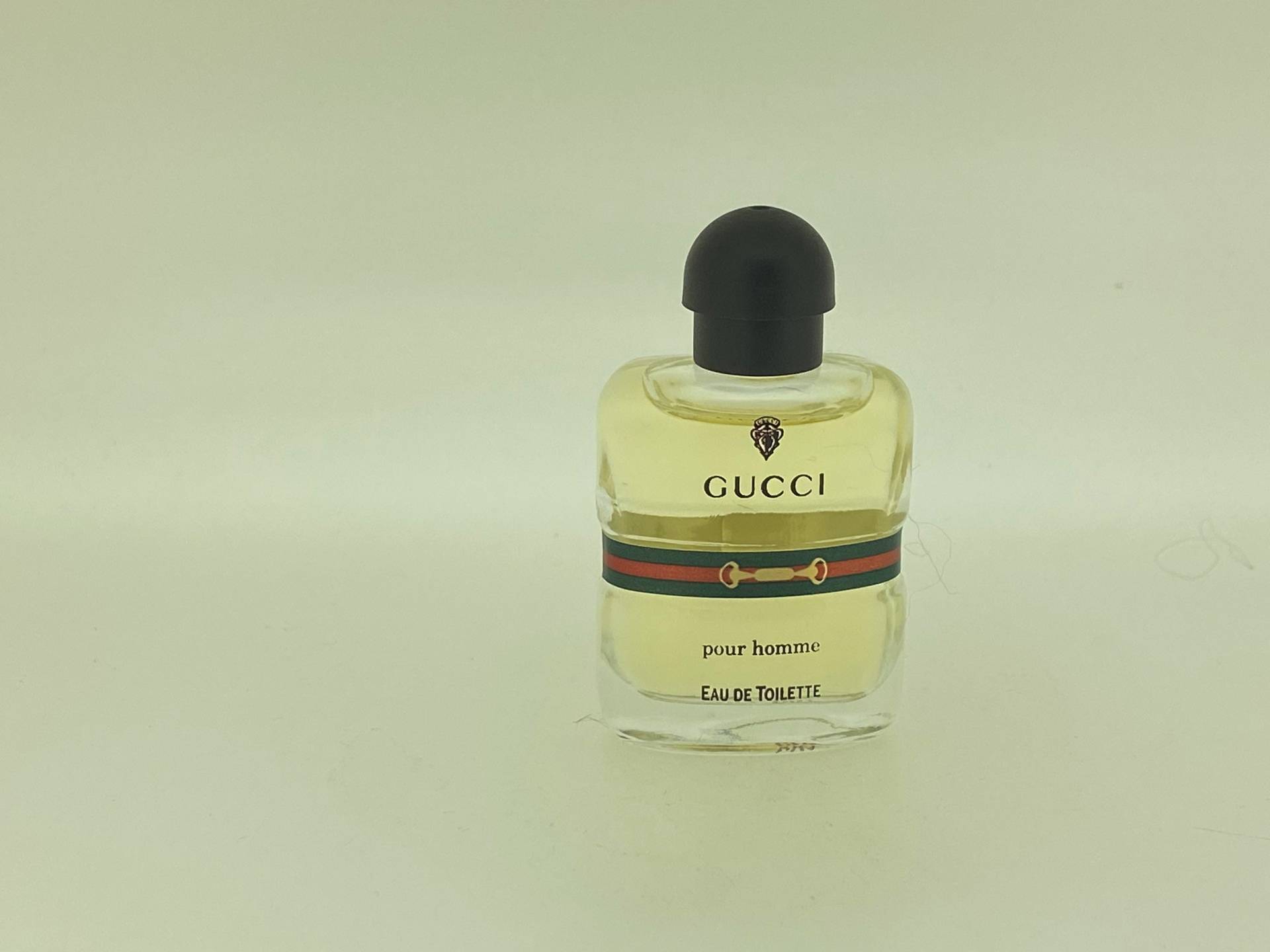 Gucci Pour Homme, 1976 Eau De Toilette Miniatur 7, 5 Ml Gucci Pour Homme, 1976 Eau De Toilette Miniatur 7, 5 Ml von VintagePerfumeShop