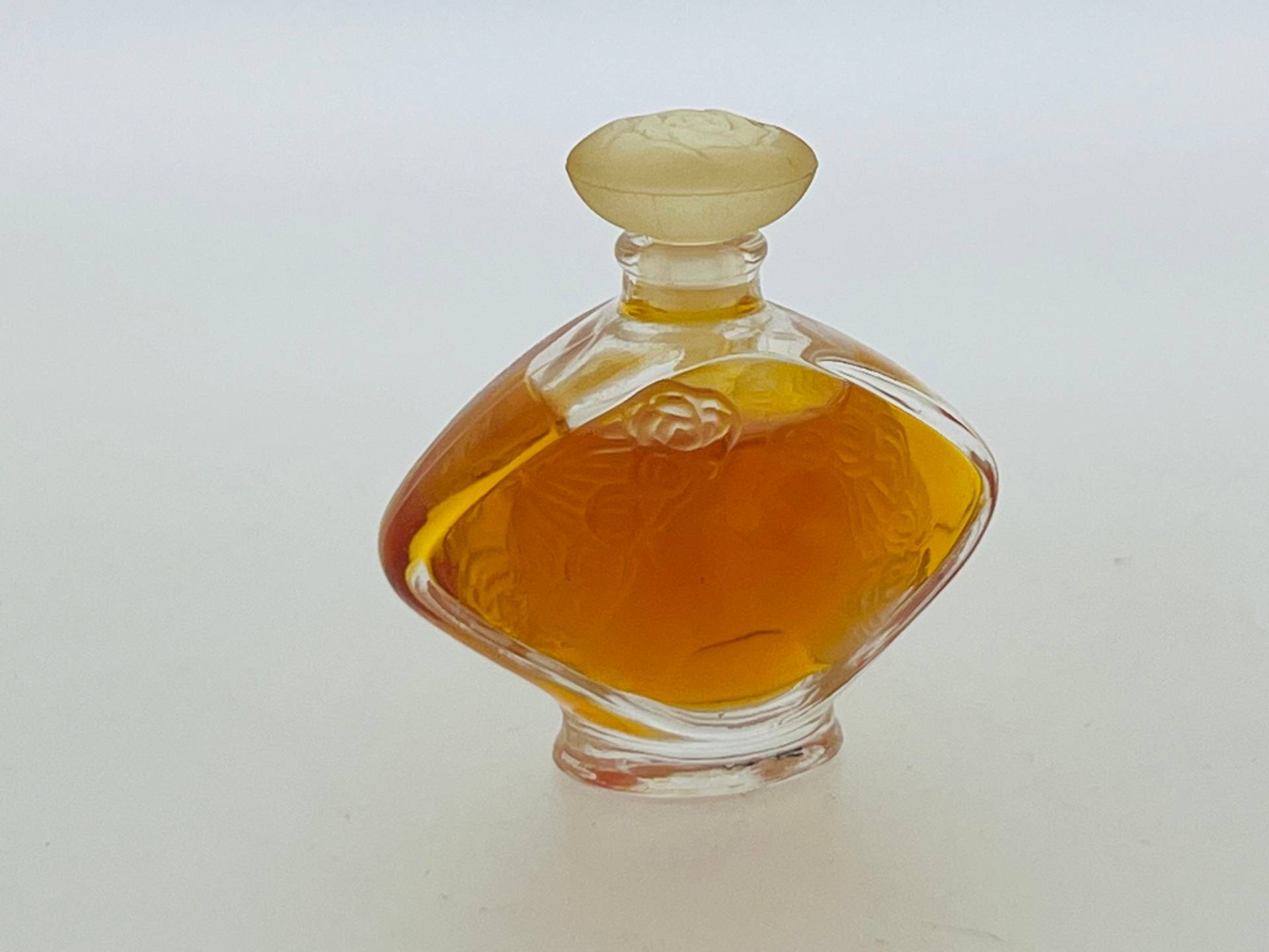 Le Baiser, Lalique 1999 Eau De Parfum Miniatur 5 Ml von VintagePerfumeShop