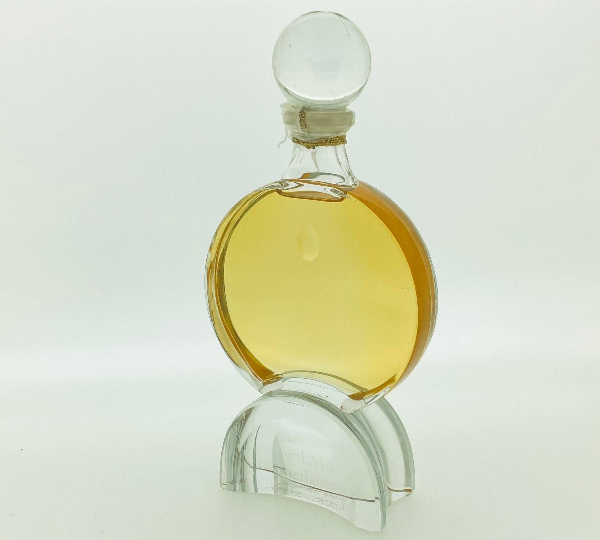 Nahema Guerlain 1979 Parfum 60 Ml Nahema Guerlain 1979 Parfum 60 Ml von VintagePerfumeShop