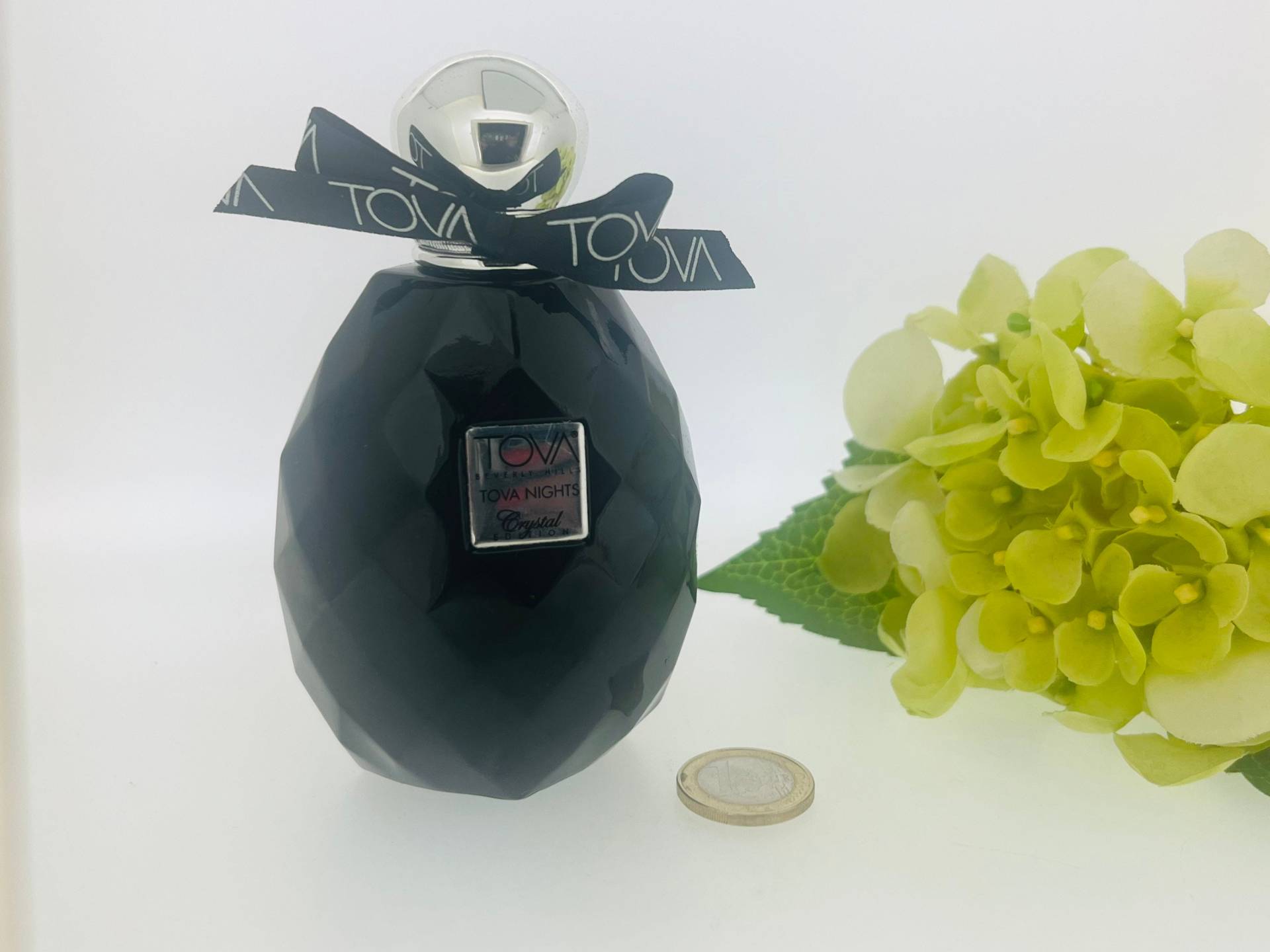 Nights Tova, Borgnine Beverly Hills 1997 Eau De Parfum 100 Ml Cristal Rare Nights Tova, Borgnine Beverly Hills 1997 Eau De Parfum 100 Ml Cristal Rare von VintagePerfumeShop