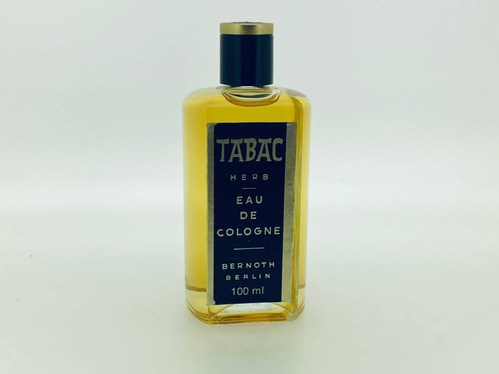 Tabakkraut Bernoth Eau De Köln 100 Ml Tabakkraut Bernoth Eau De Köln 100 Ml von VintagePerfumeShop