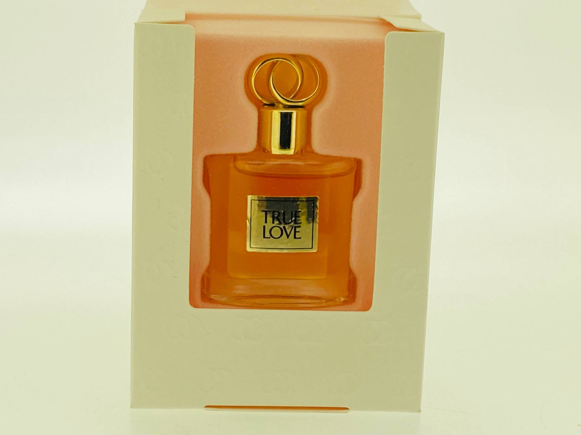 True Love Elizabeth Arden 1994 Parfum Miniatur 3, 7 Ml True Love Elizabeth Arden 1994 Parfum Miniatur 3, 7 Ml von VintagePerfumeShop