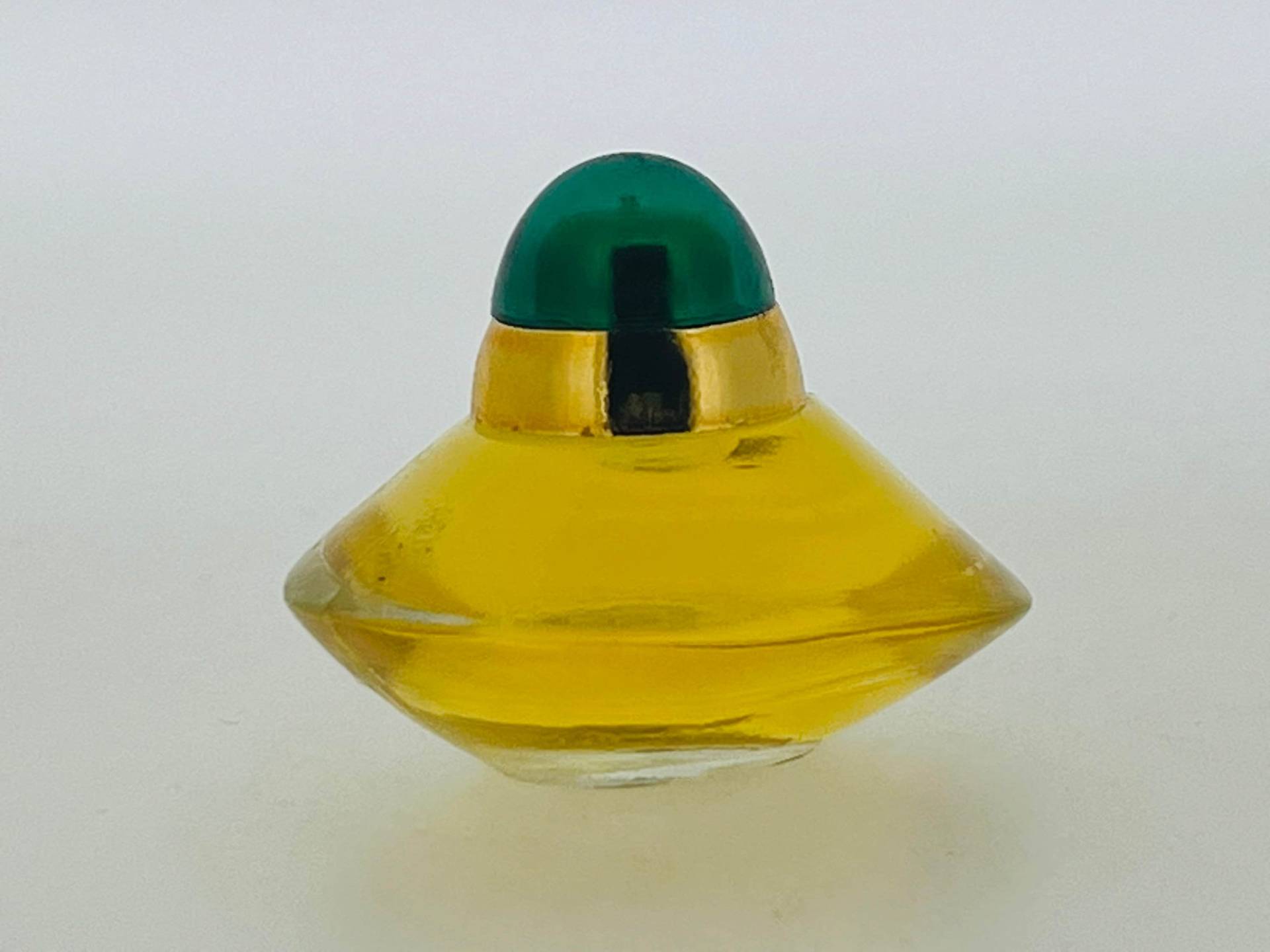 Volupté Oscar De La Renta 1992 Eau De Toilette Miniatur 4 Ml Volupté Oscar De La Renta 1992 Eau De Toilette Miniatur 4 Ml von VintagePerfumeShop