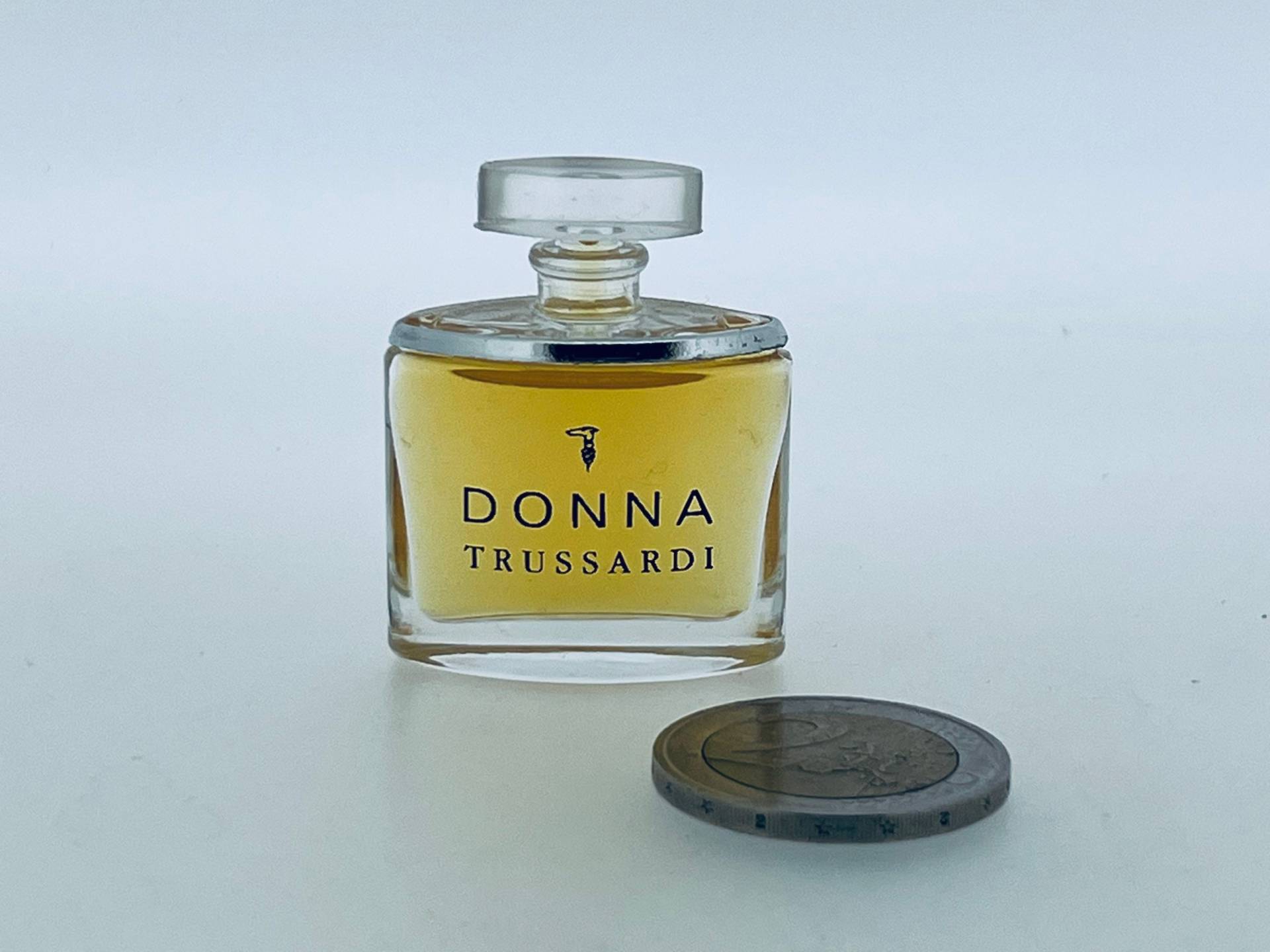 Vintage, Donna Trussardi, Trussardi 1994 Eau De Toilette Miniatur 4 Ml Vintage, Donna Trussardi, Trussardi 1994 Eau De Toilette Miniatur 4 Ml von VintagePerfumeShop