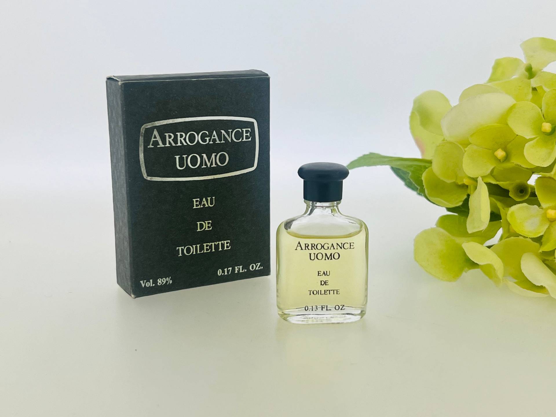Vintage Arrogance Uimo Von | Eau De Toilette | 1987 5 Ml Miniature von VintagePerfumeShop