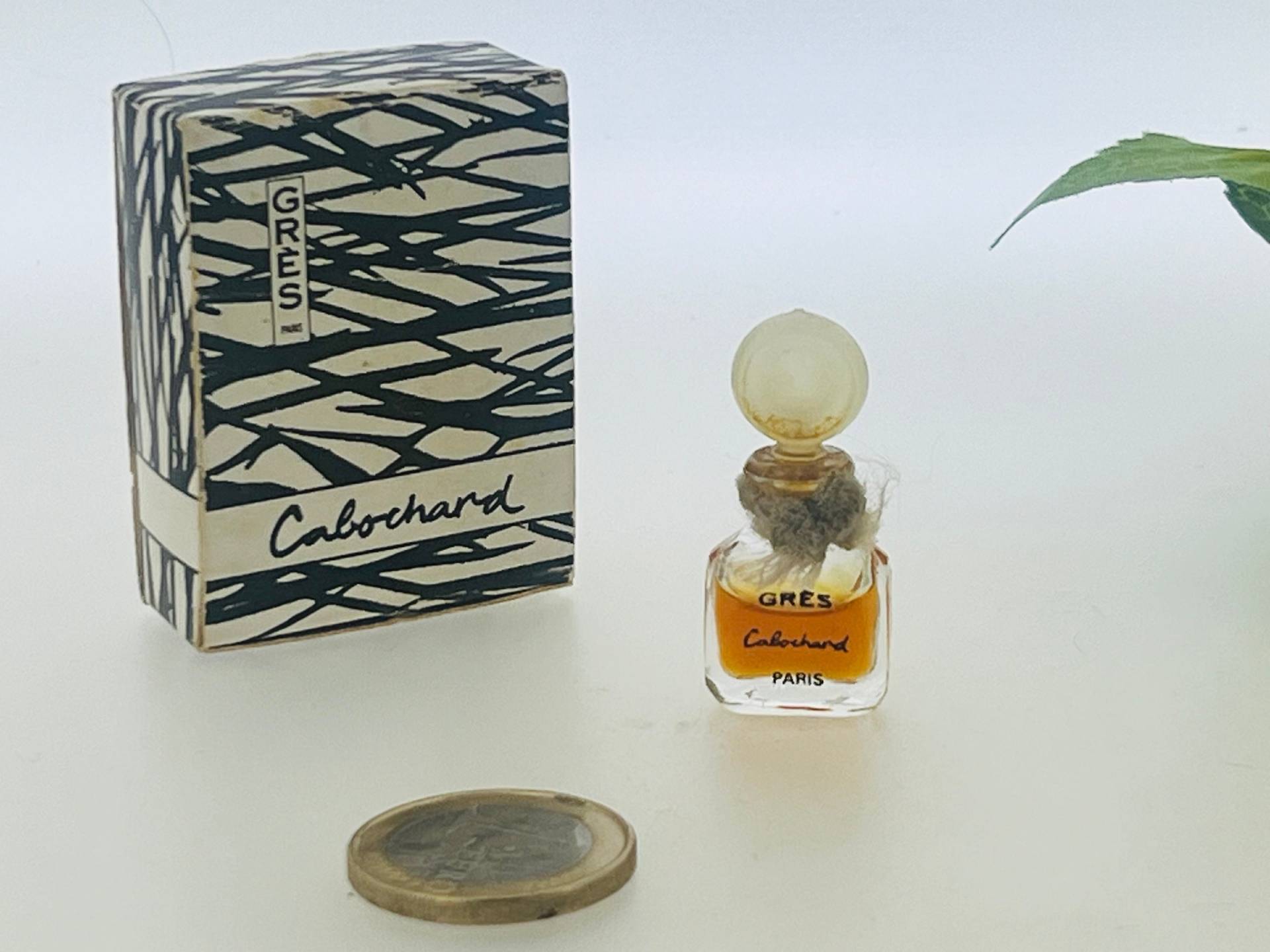 Vintage Cabochard Von Grès | Parfum | 1959 1, 8 Ml Miniatur von VintagePerfumeShop