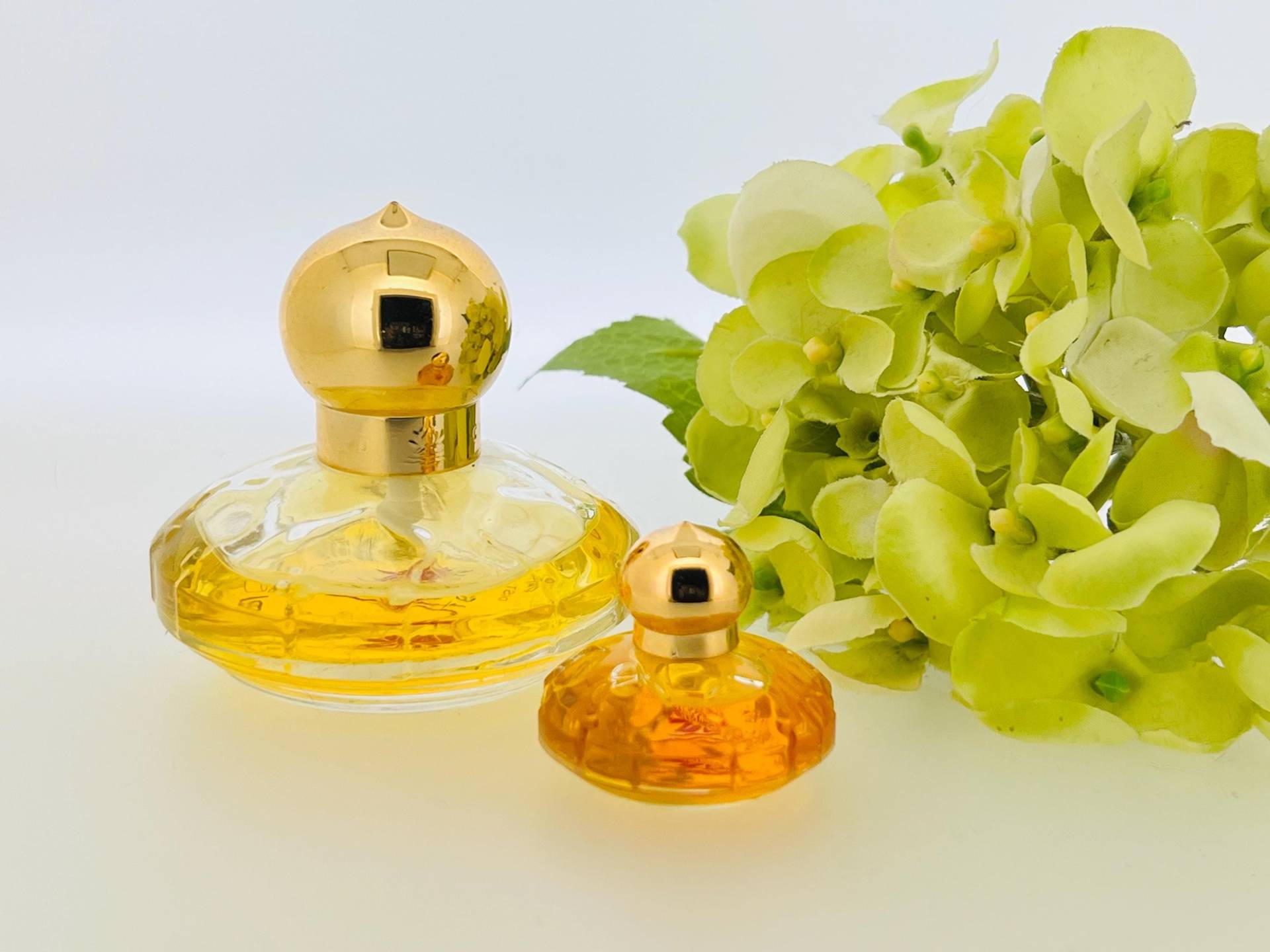 Vintage Miniatur, Cašmir, Chopard 1991 Eau De Parfum Miniatur 5 Ml + Eau Parfum 30 Vintage Miniatur, Cašmir, Chopard 1991 Eau De Parfum Miniatur 5 Ml + Eau Parfum 30 von VintagePerfumeShop