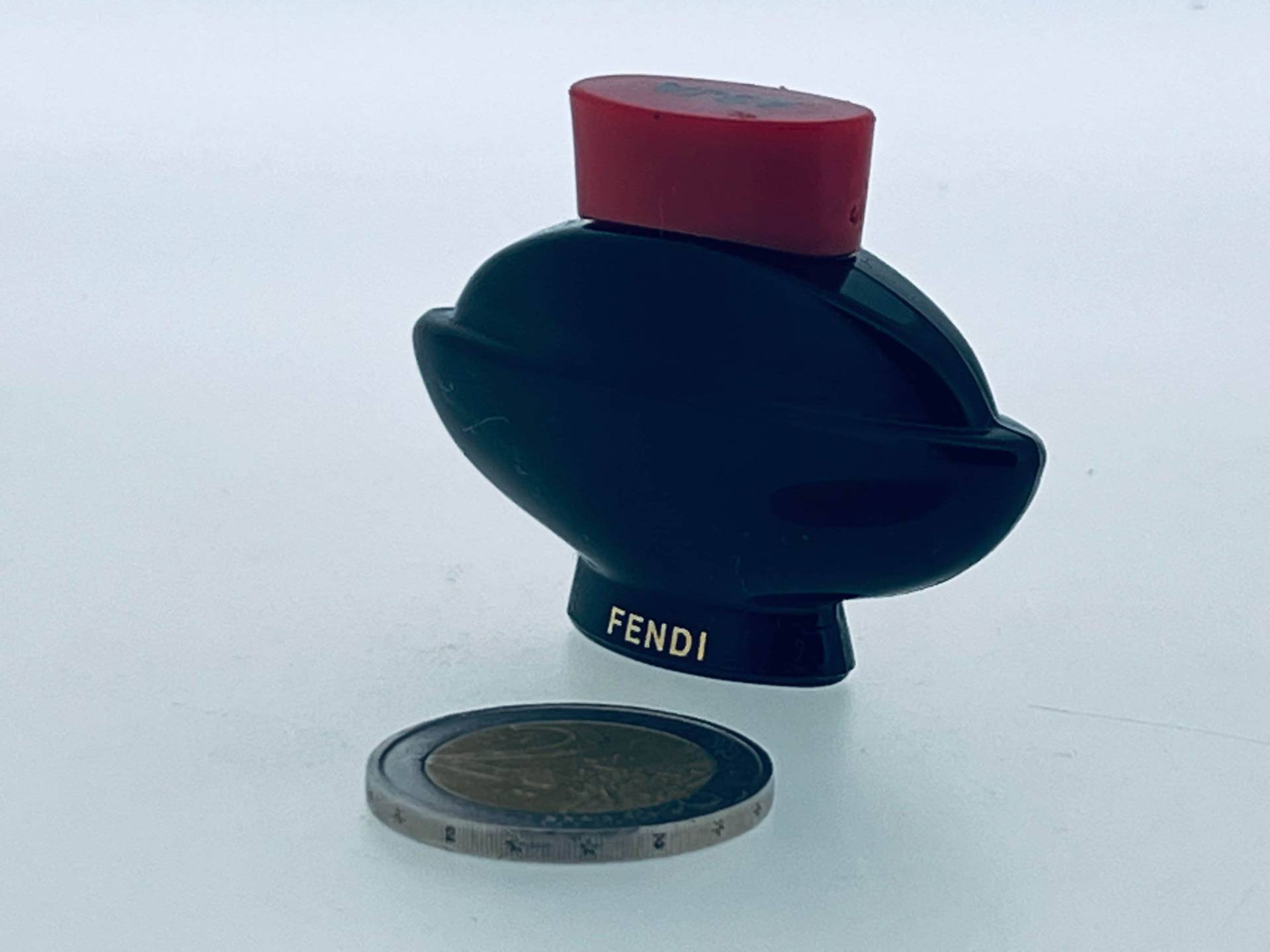 Vintage Parfüm, Asja, Fendi 1992 Eau De Parfum Miniatur 5 Ml Vintage Parfüm, Asja, Fendi 1992 Eau De Parfum Miniatur 5 Ml von VintagePerfumeShop