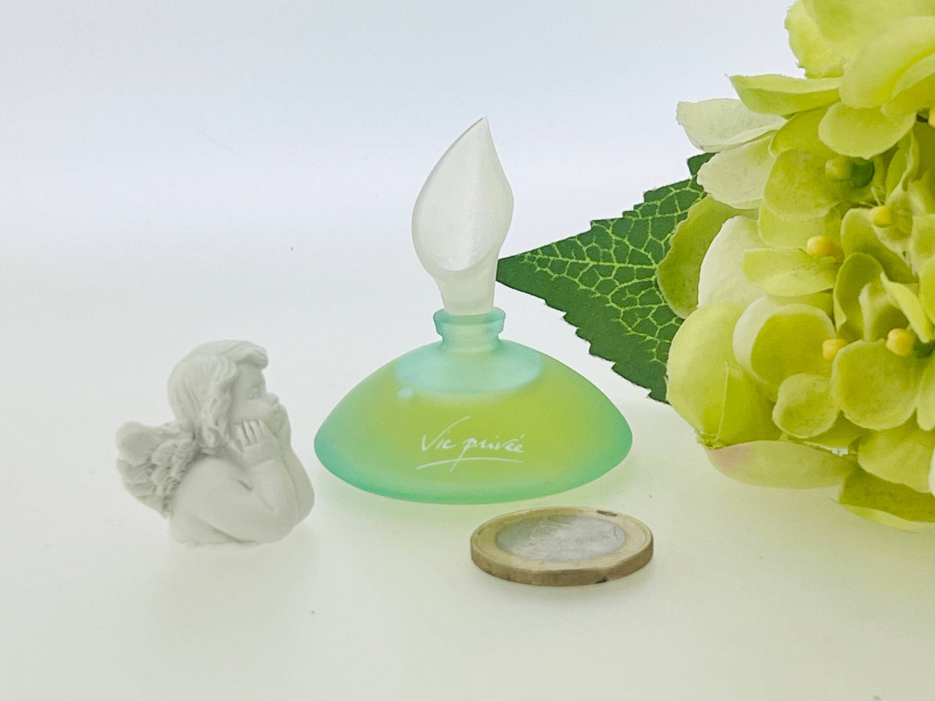 Vintage Vie Privée Von Yves Rocher | 1989 | Eau De Toilette 7, 5 Ml Miniatur Vintage Vie Privée Von Yves Rocher | 1989 | Eau De Toilette 7, 5 Ml Miniatur von VintagePerfumeShop