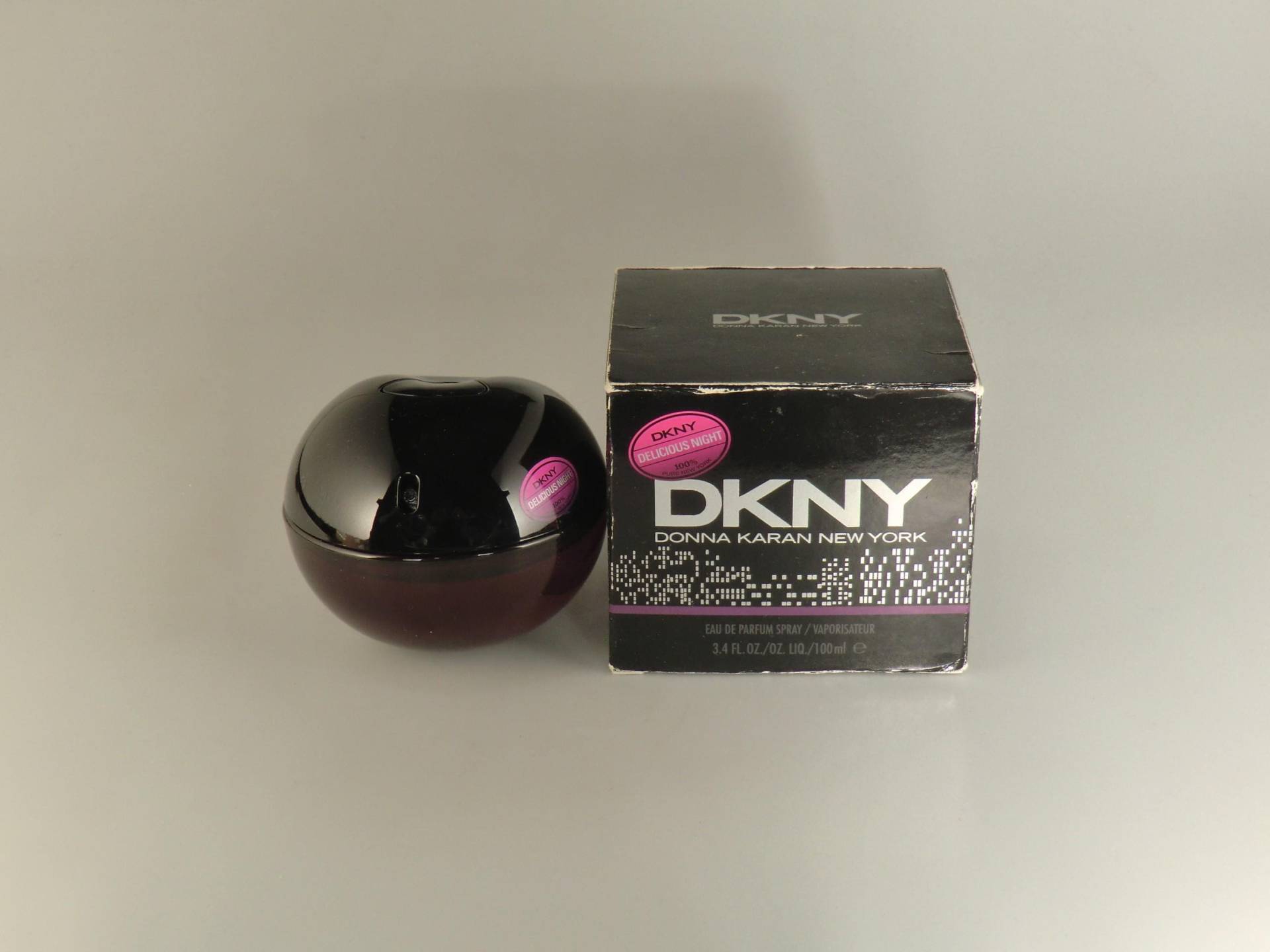 Dkny Donna Karan Leckere Nacht Für Frau Eau De Parfum 100 Fl.oz. /100Ml Dkny Donna Karan Leckere Nacht Für Frau Eau De Parfum 100 Fl.oz. /100Ml von VintageRetroEu