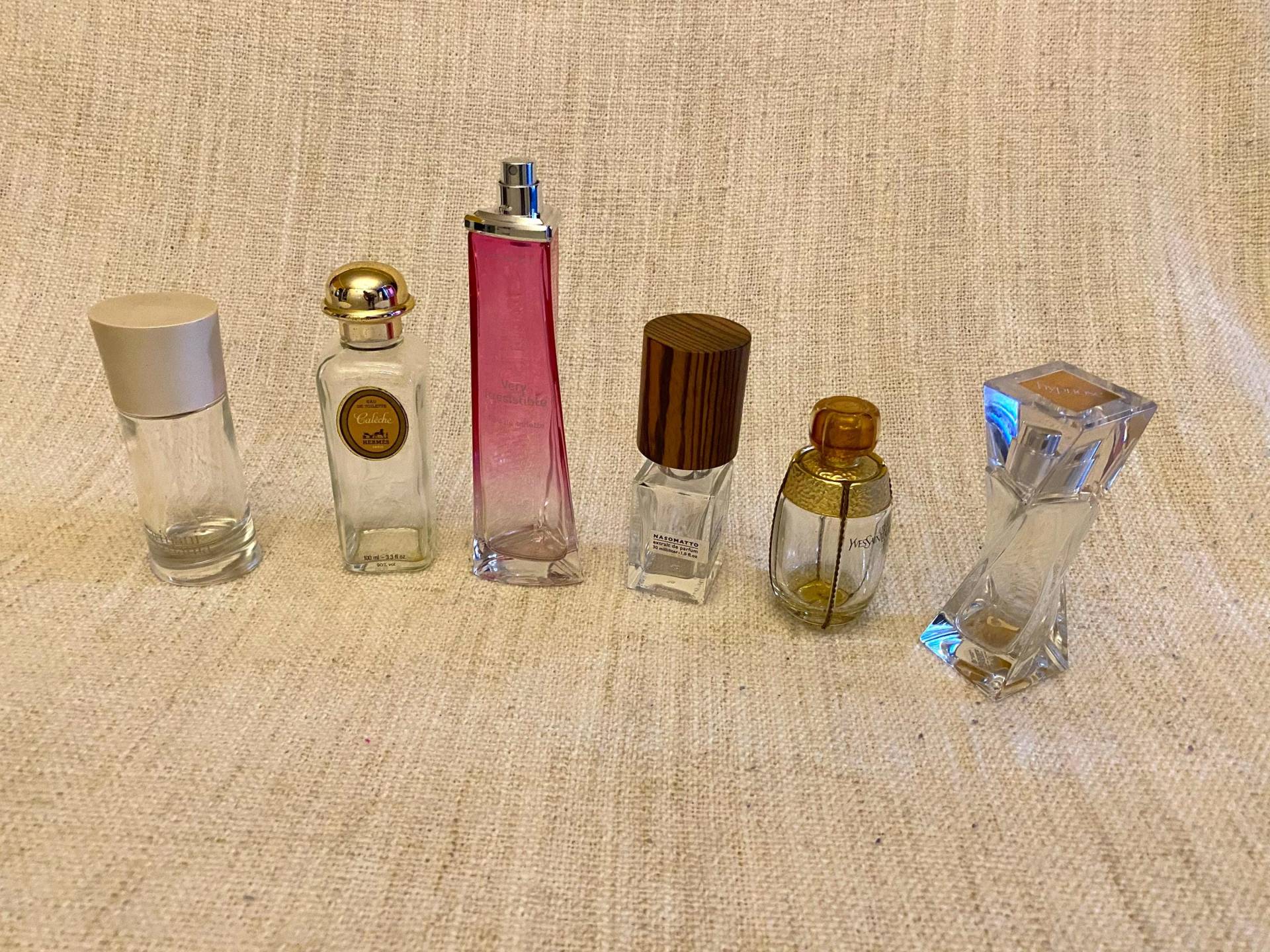 Perfume Bottles Set-40 Empty Bottles Armani Mania, Hermes, Givenchy, Nasomatto, Yves Sant Lauren, Hypnose Perfume Bottles Set-40 Empty Bottles Armani Mania, Hermes, Givenchy, Nasomatto, Yves Sant Lauren, Hypnose von VintageStyleShopDE