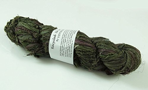 100g Recycled Sari Silk Ribbon Garn, Schmuck machen Trim - Olive Green Mix von VintageandYou