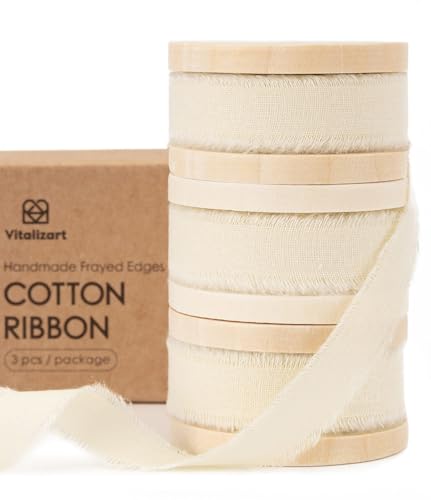 Vitalizart Baumwollband 1,6 cm x 19,2 m (3 Rollen*6,4 m) Cremeweiß, Handgefertigte Fransen Naturstoff Bänder für Hochzeit Einladungen Brautsträuße Geschenkverpackung Urlaub Dekoration Vitalizart Baumwollband 1,6 cm x 19,2 m (3 Rollen*6,4 m) Cremeweiß, Handgefertigte Fransen Naturstoff Bänder für Hochzeit Einladungen Brautsträuße Geschenkverpackung Urlaub Dekoration von Vitalizart