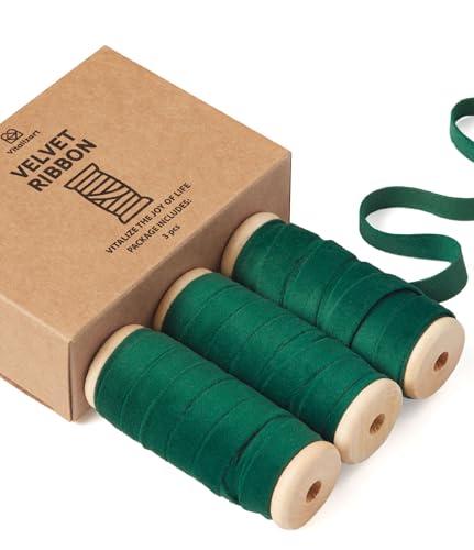 Vitalizart Dunkelgrün Samtband Set 0,95 cm x 13,7 m mit Hölzernen Spule, Stoffband 3 Rollen*4,57 m für Weihnachten Kranz Dekoration Handgemachte Handwerk Ornamente & Geschenkverpackungen Vitalizart Dunkelgrün Samtband Set 0,95 cm x 13,7 m mit Hölzernen Spule, Stoffband 3 Rollen*4,57 m für Weihnachten Kranz Dekoration Handgemachte Handwerk Ornamente & Geschenkverpackungen von Vitalizart