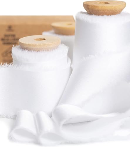 Vitalizart Weißes Satin Seidenband, Geschenkband 3,8 cm x 13,7 m mit Holzspule, Handgefertigte Stoffband für Geschenkverpackungen, Festliche Dekorationen, DIY-Basteleien, Hochzeitssträuße Vitalizart Weißes Satin Seidenband, Geschenkband 3,8 cm x 13,7 m mit Holzspule, Handgefertigte Stoffband für Geschenkverpackungen, Festliche Dekorationen, DIY-Basteleien, Hochzeitssträuße von Vitalizart