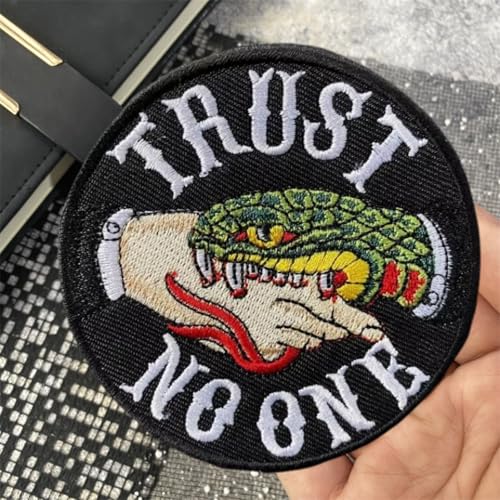 Lustiger Aufnäher mit Schlangenstickerei, taktischer Aufnäher für Militärausrüstung, Rucksäcke, Baseballkappen, Plattenträger und Westen – Moral-Patches Lustiger Aufnäher mit Schlangenstickerei, taktischer Aufnäher für Militärausrüstung, Rucksäcke, Baseballkappen, Plattenträger und Westen – Moral-Patches von Viusneun