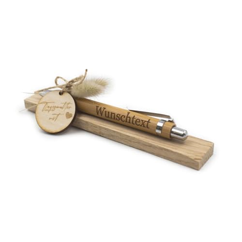 VmG-Store Holz Kugelschreiber mit Gravur Wunschname – personalisiertes Geschenk zum Muttertag Vatertag Geburtstag für Mama Papa Oma Opa Freundin Freund (Mit Wunschname, 24 Tagesmutter mit Herz) von VmG-Store